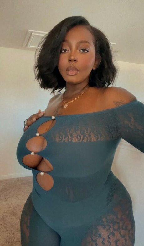 Allohhhh 美しいポルノスター 写真