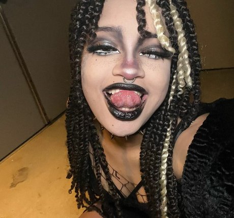 ラバーオンリーファン アダルト ギャラリー