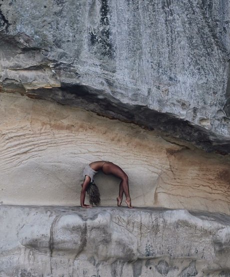熟女のおまんこオンリーファンズ 無料ヌード 画像
