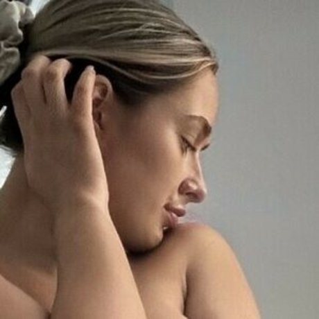 Holly Kay セックススター ギャラリー