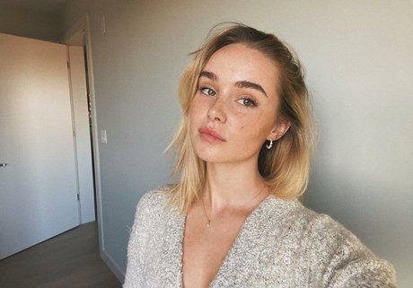 Alice Kristiansen 高品質モデル 画像