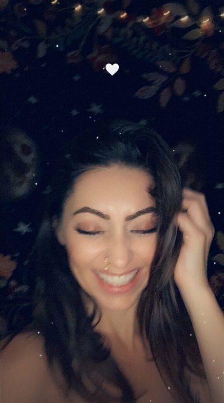 レズビアンの足OnlyFans ホットヌード ギャラリー