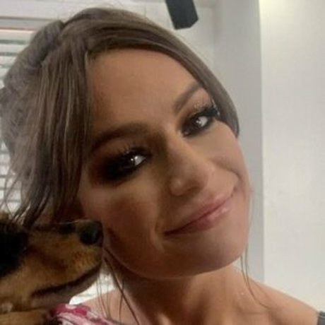 aprilolsenxxx 可愛いモデル ギャラリー