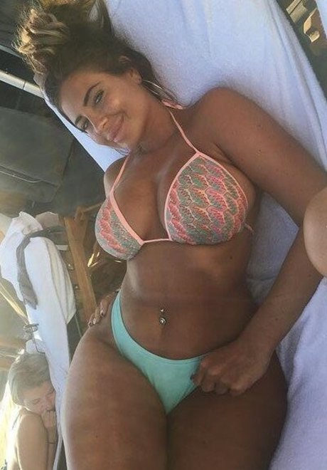 Hannah Olivia ポルノモデル アーカイブ