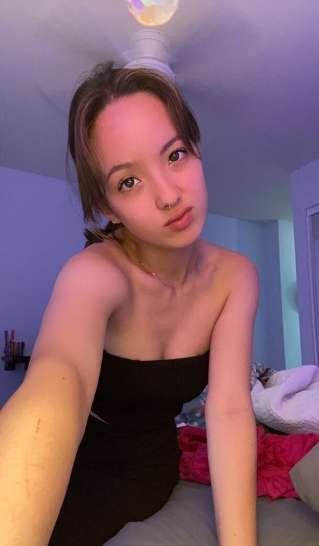 Earth s ASMR 無料モデル 写真