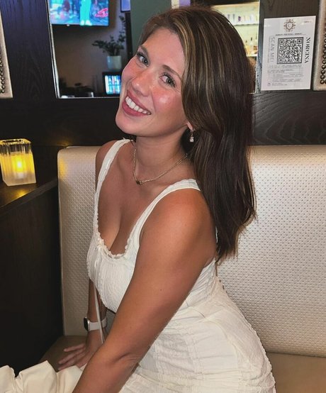 足フェチオンリーファンズ セクシーヌード 写真