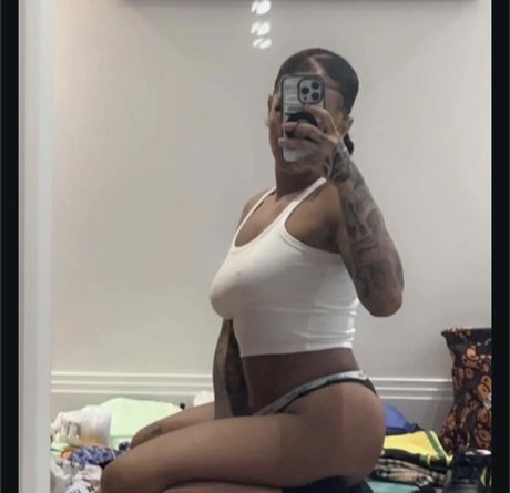 Paigey Cakey ヌードモデル ギャラリー