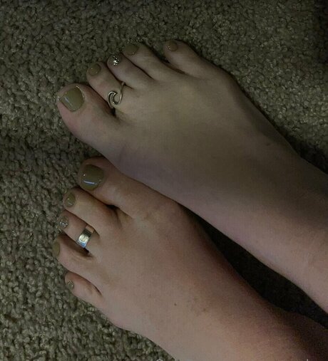 Emrrowley ポルノスター ヌード 写真