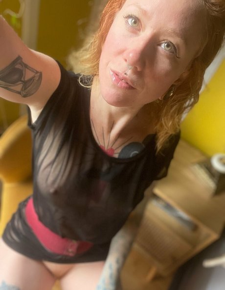 chikitina xox 無料のポルノスター ギャラリー