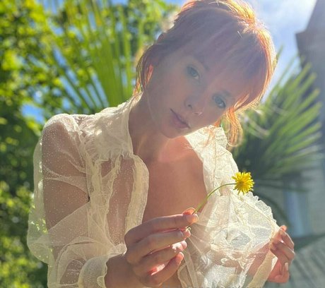 BBW TS オンリーファンズ 無料 画像