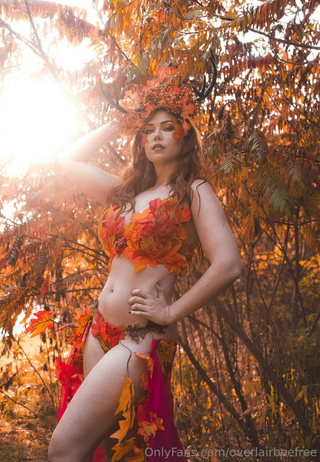 かわいいティーンのオンリーファンズ エロチック 画像