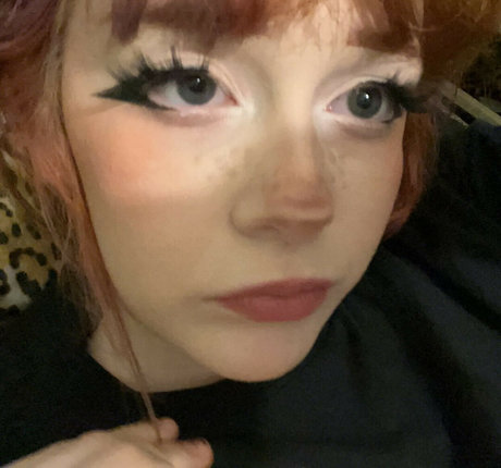 shelbypng 裸のモデル 画像