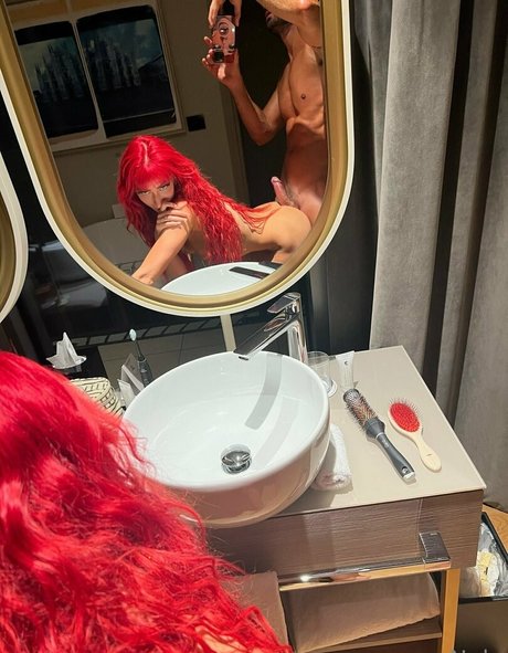 アジアンツインズOnlyFans 無料裸 ギャラリー