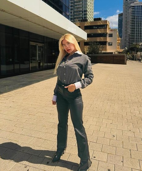 Shelly Cohen ポルノスター 素敵 写真