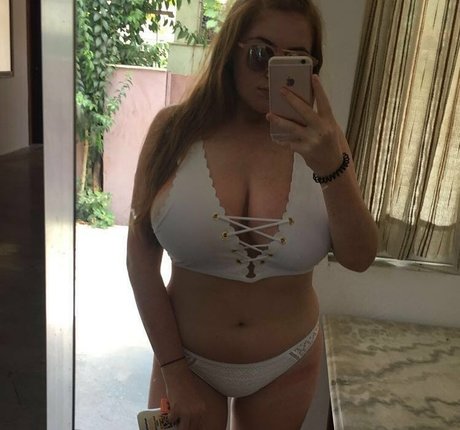 Amy Heslop ポルノスター エロティック アーカイブ