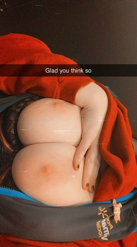 druins downfall ヌード女優 写真