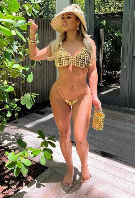 ロシアのお母さんOnlyFans セクシー裸 写真