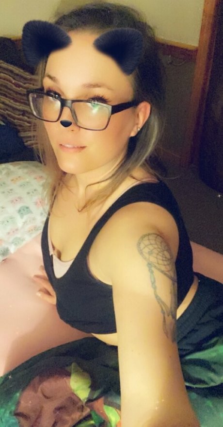 rougewild69free ポルノスター ヌード 写真