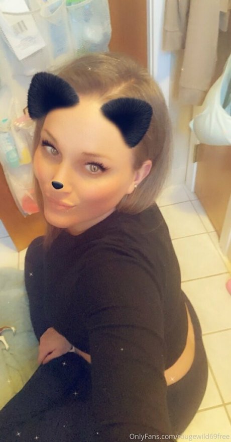 rougewild69free トップスター 写真