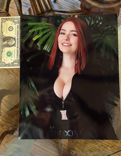 年配の熟女オンリーファンズ ヌード 画像