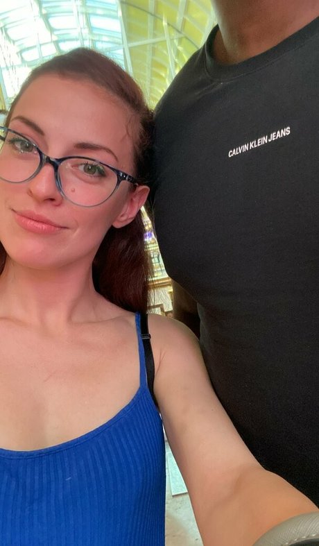 carolina iena セックスモデル 写真