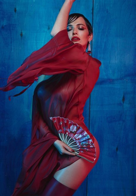 セクシーなドレスOnlyFans 美しいヌード アーカイブ