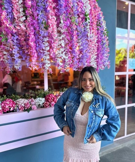 Akaren 最高のスター 写真