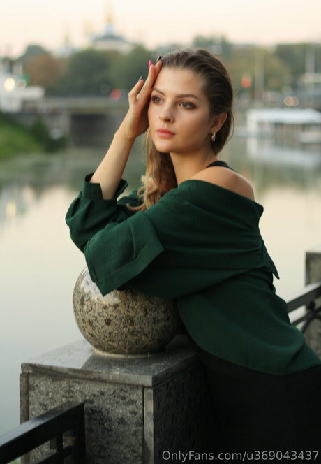 ルビーオンリーファン えろた 写真