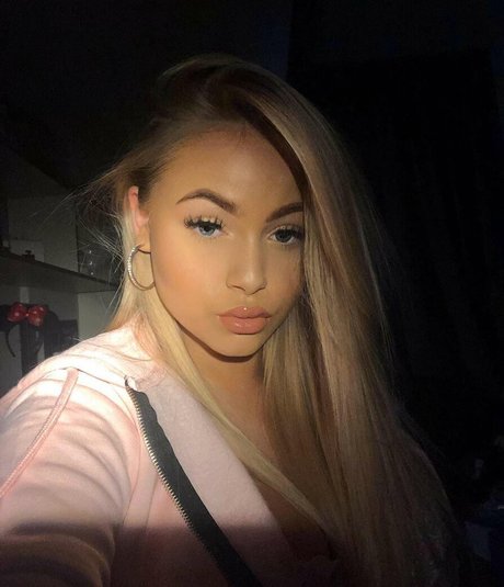 黒人ママオンリーファンズ えろ 画像