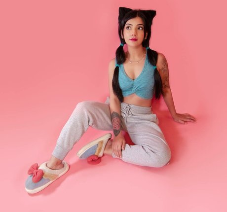 Saaniyax かわいいモデル 写真