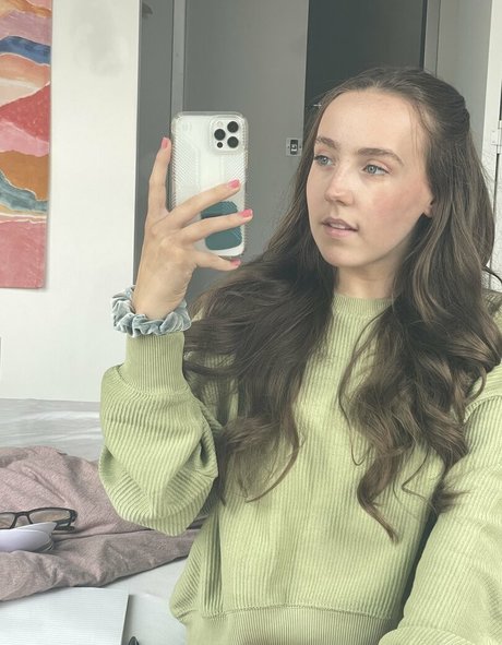 アジア人 ノーPPV オンリーファンズ 美しいxxx 写真