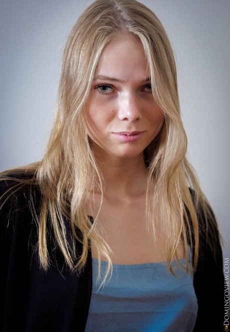 Luise Wixx ヌードのポルノスター 画像