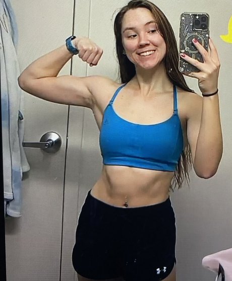 Makayla Turner 無料女優 画像