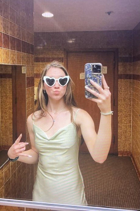 Makayla Turner 独占ポルノスター 写真