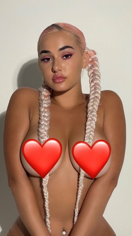 olivia snow69 ポルノモデル 画像