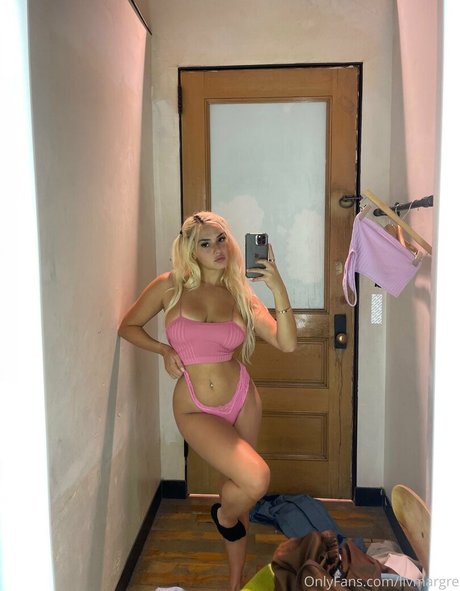 olivia snow69 ポルノモデル 画像