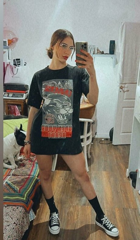 ornellaturri 無料のスター 写真