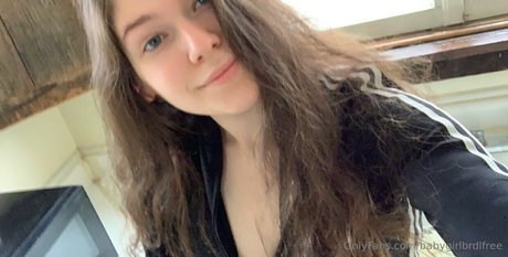 babygirlbrdlfree ヌード女優 写真