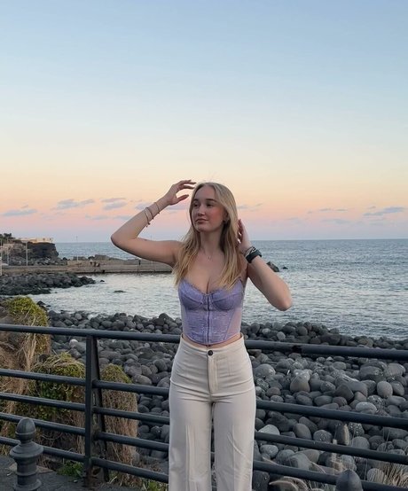 lenaahdl xxxモデル 写真