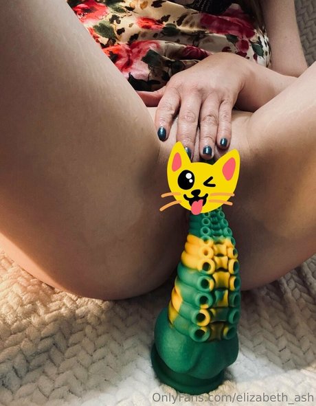 アナル熟女OnlyFans 美しいヌード 写真