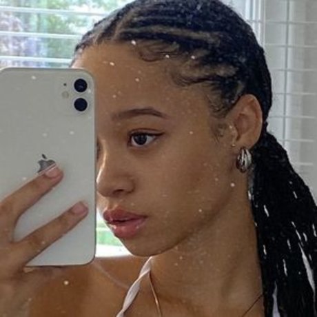 騎乗位熟女OnlyFans ポルノ 写真