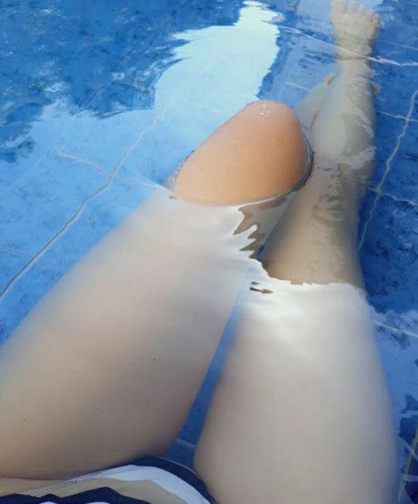 nininplays 独占ポルノスター 写真