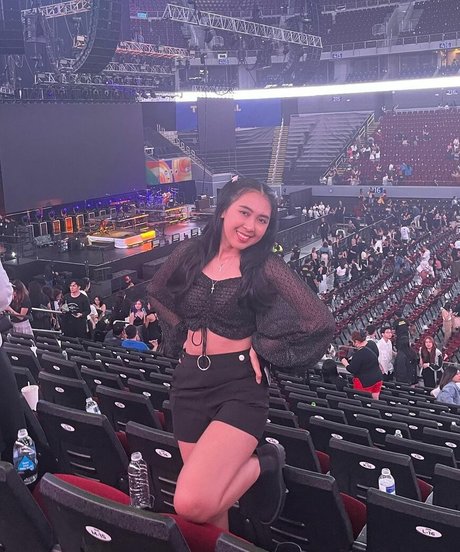 nininplays ヌードのポルノスター 画像