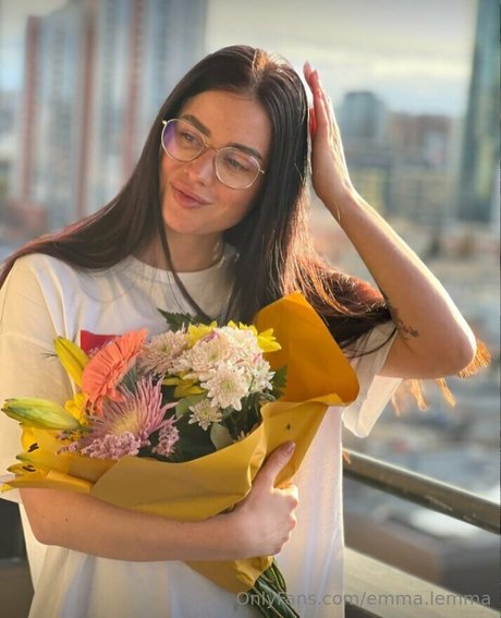 emma lemma エロティックなポルノスター 写真