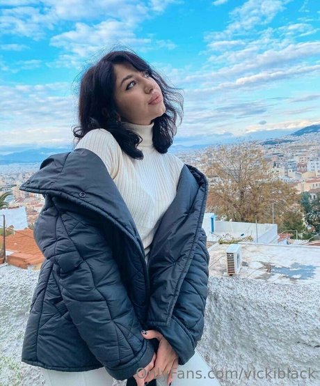 asmr ジンジャー オンリーファンズ エロチック 画像