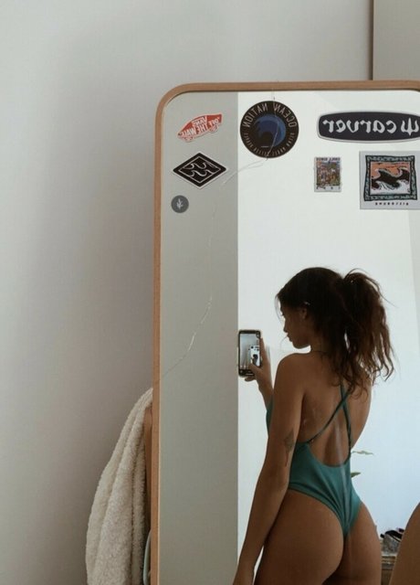 Paz Goren トップモデル 写真