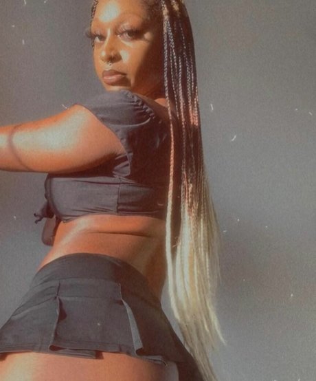 Mistress Matya 最高のスター 写真