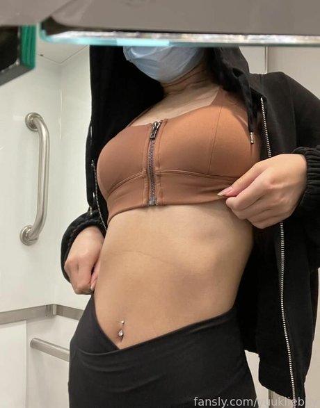 yuukiiebby 素敵なモデル 画像