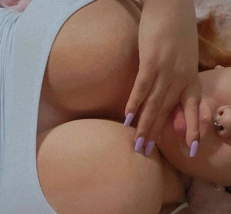 Malaranjinha アダルトスター ギャラリー