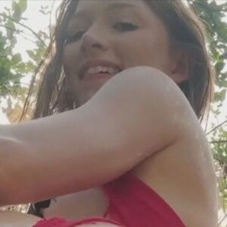 Zac Wild ポルノ女優 画像